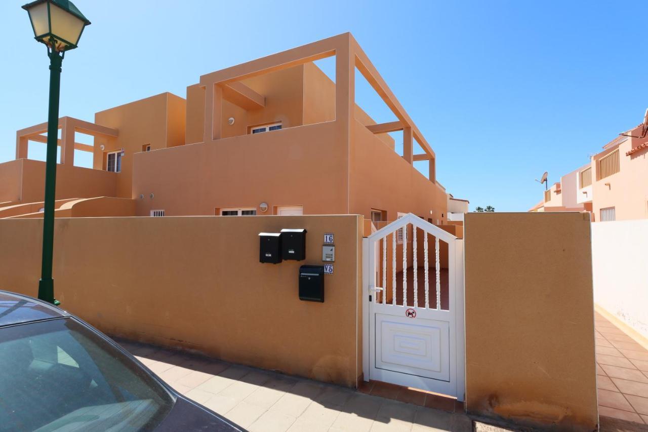 1 Bedroom Apartment In The Center Of Caleta De Fuste Exteriér fotografie